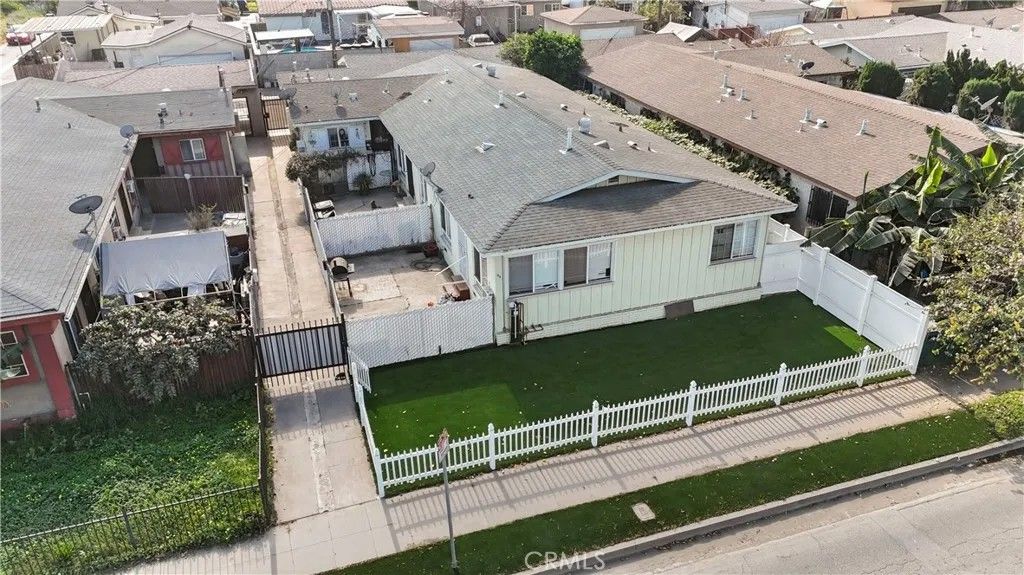 Photo of 640 W Redondo Beach, Gardena, CA 90247 (MLS # PW26033754)