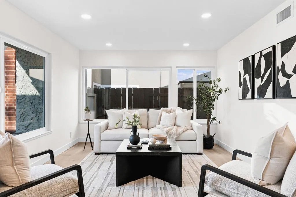 8771 Arcturus Way