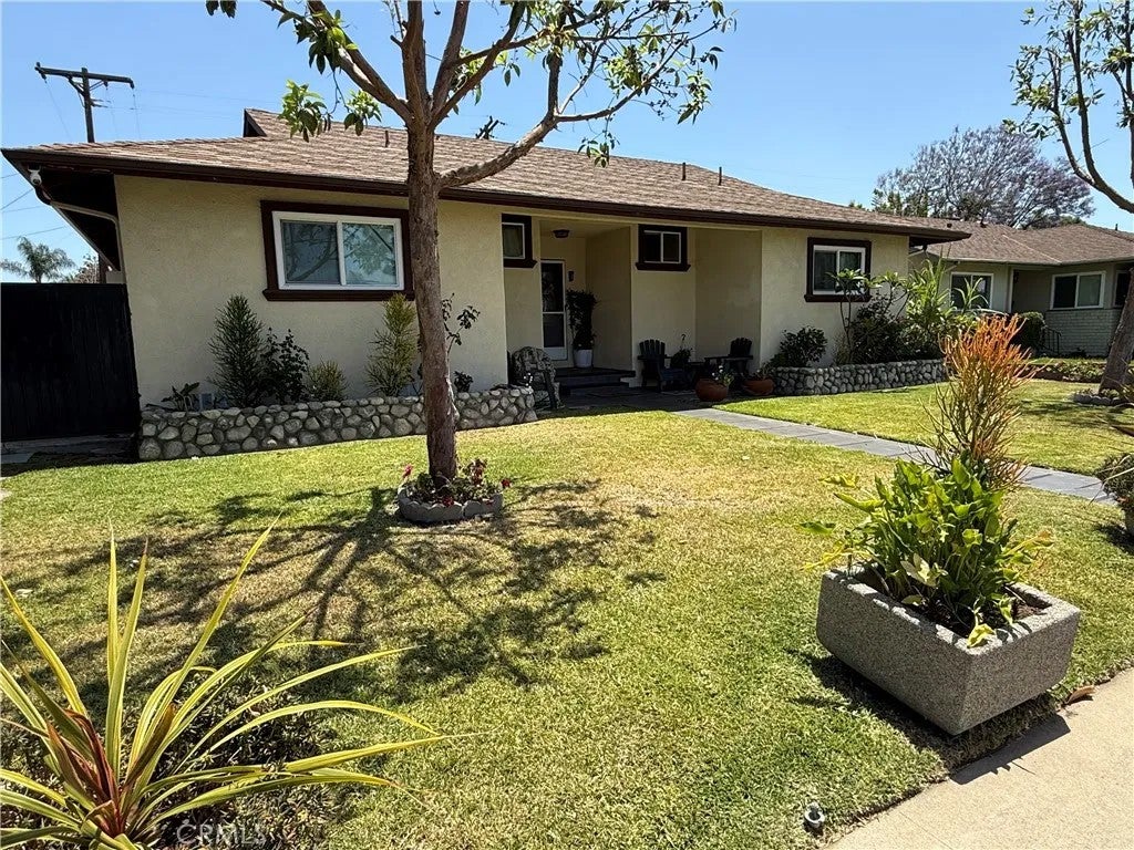 502 S Magnolia Avenue