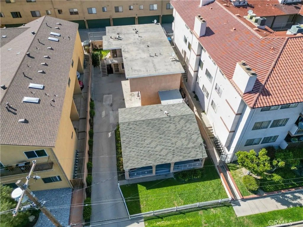 Photo of 26011 Belle Porte, Harbor City, CA 90710 (MLS # SR26049756)