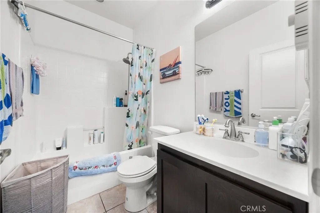 2934 S Via Belamaria