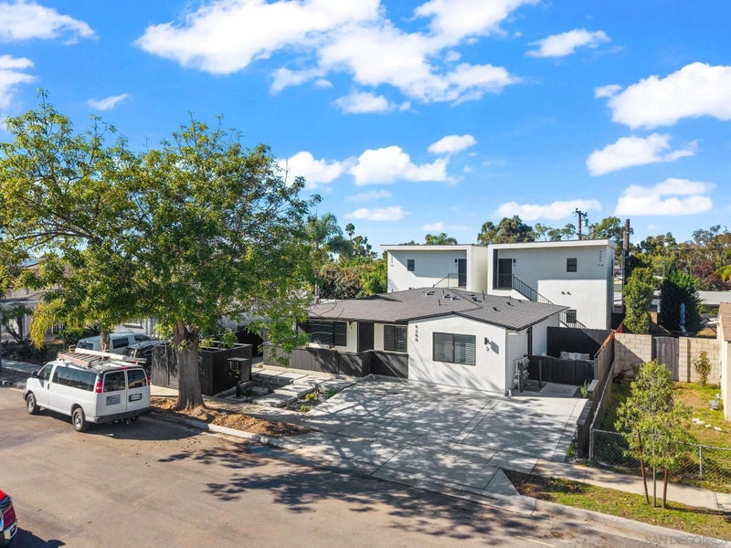 4286 Samoset Ave