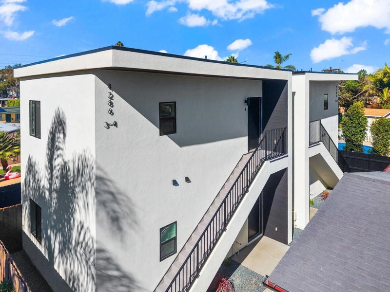 4286 Samoset Ave