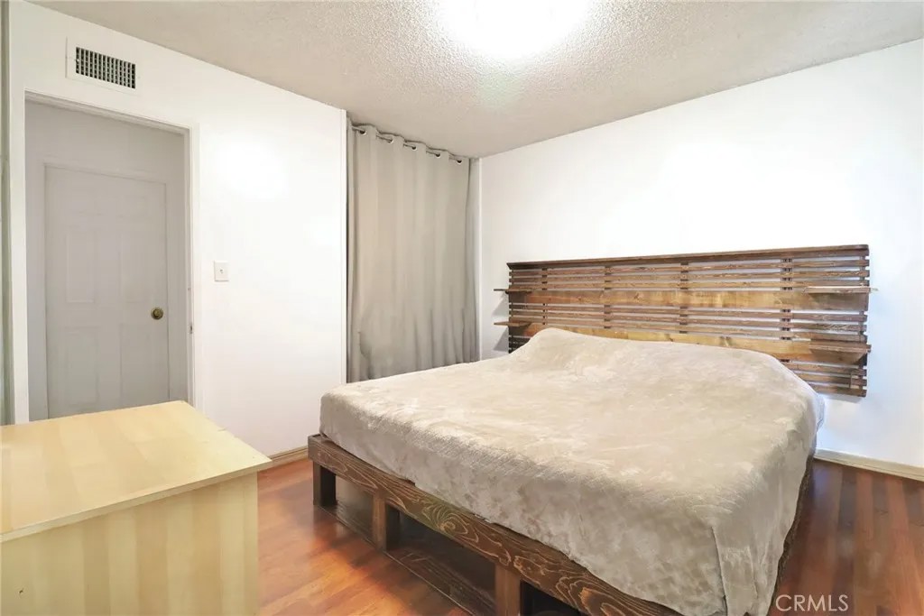 1422 Falstone Ave.