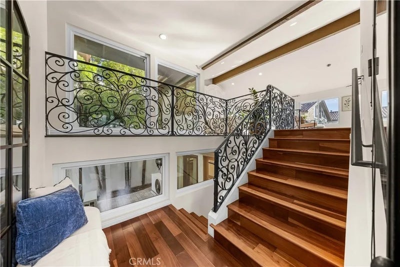 16455 Ladona Circle