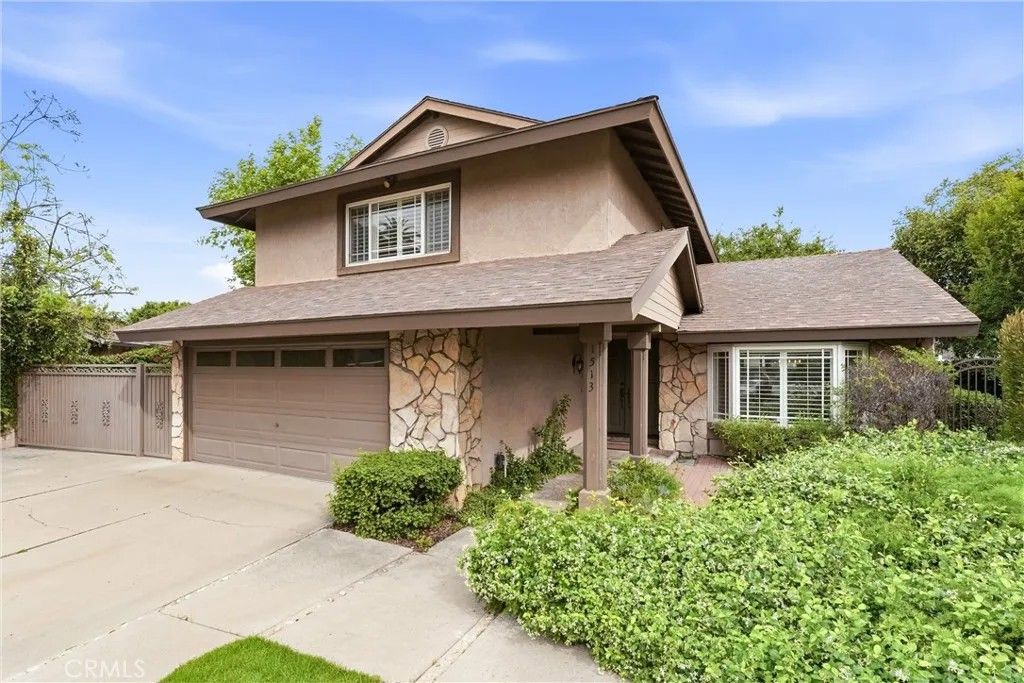 Photo of 1513 Glenn Cir, Placentia, CA 92870 (MLS # OC26068413)