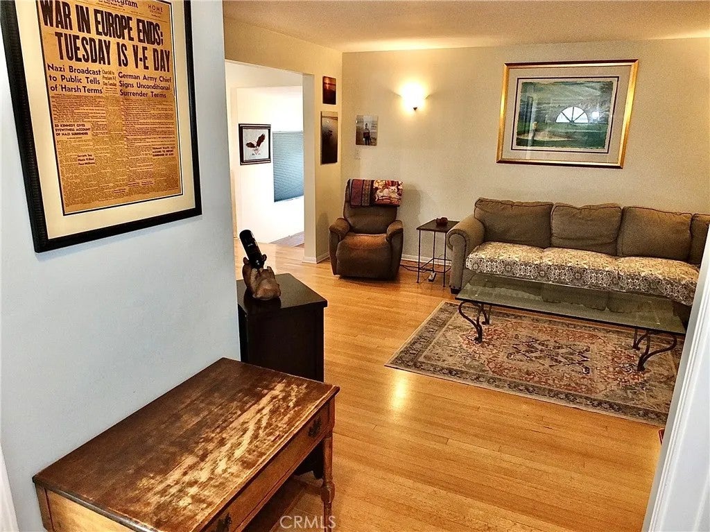 2721 Stanbridge