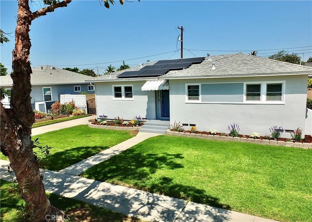 2721 Stanbridge