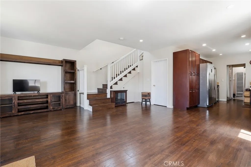 4565 W 164th