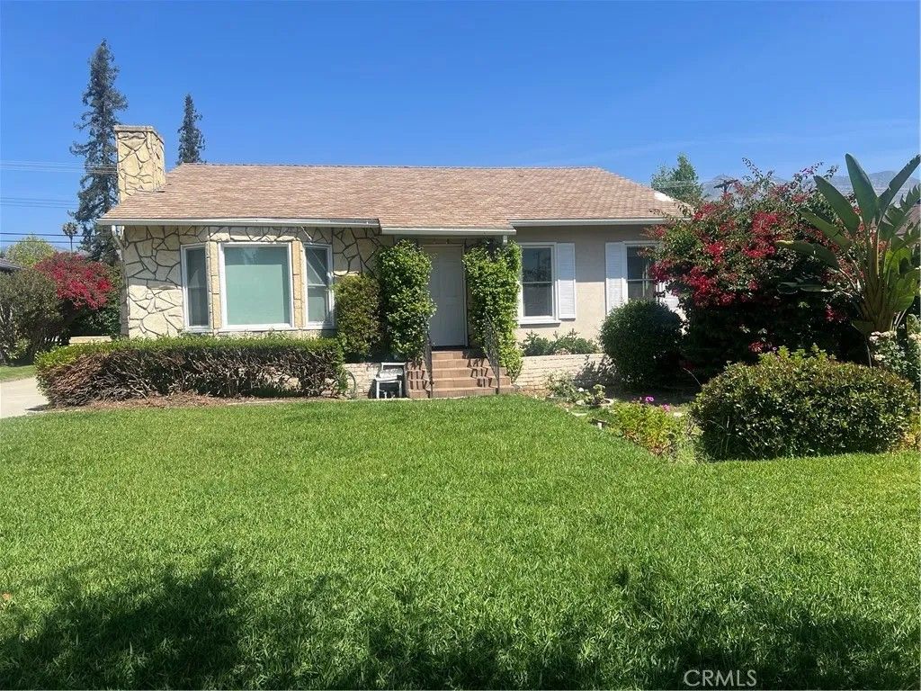 Photo of 2325 Las Lunas Street, Pasadena, CA 91107 (MLS # AR26080102)