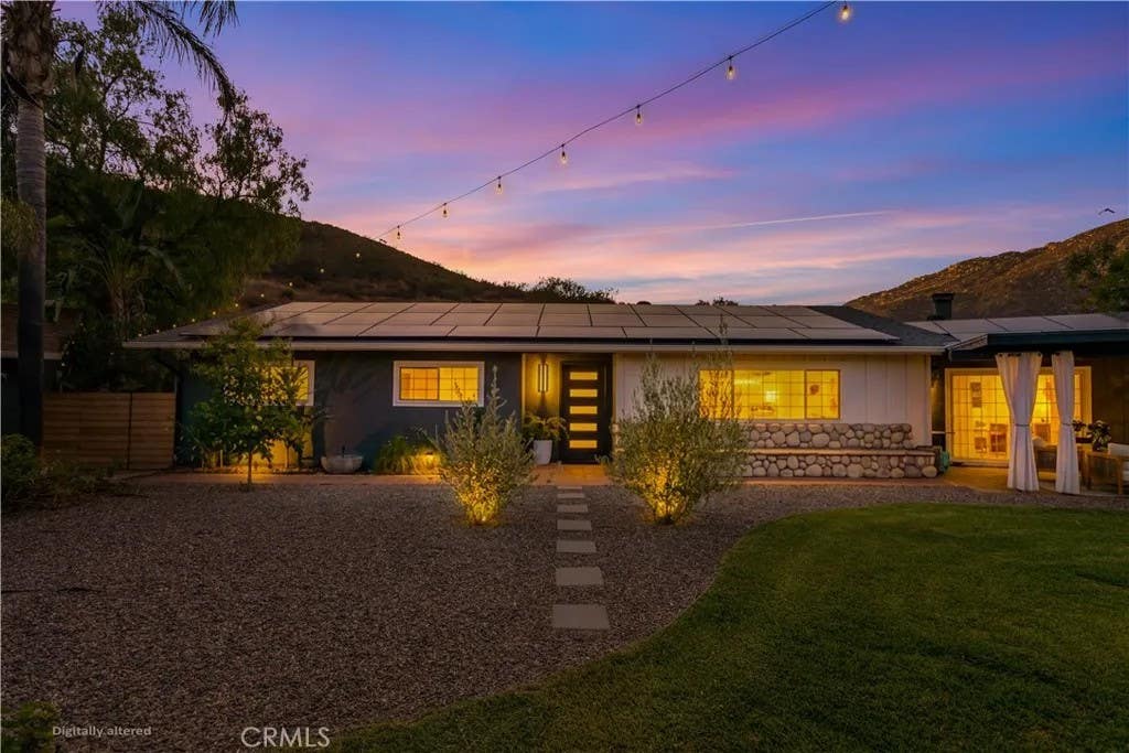 Photo of 117 La Cresta TRL, El Cajon, CA 92019 (MLS # ND26183696)