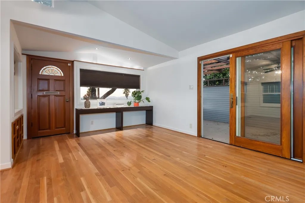 11064 Plainview