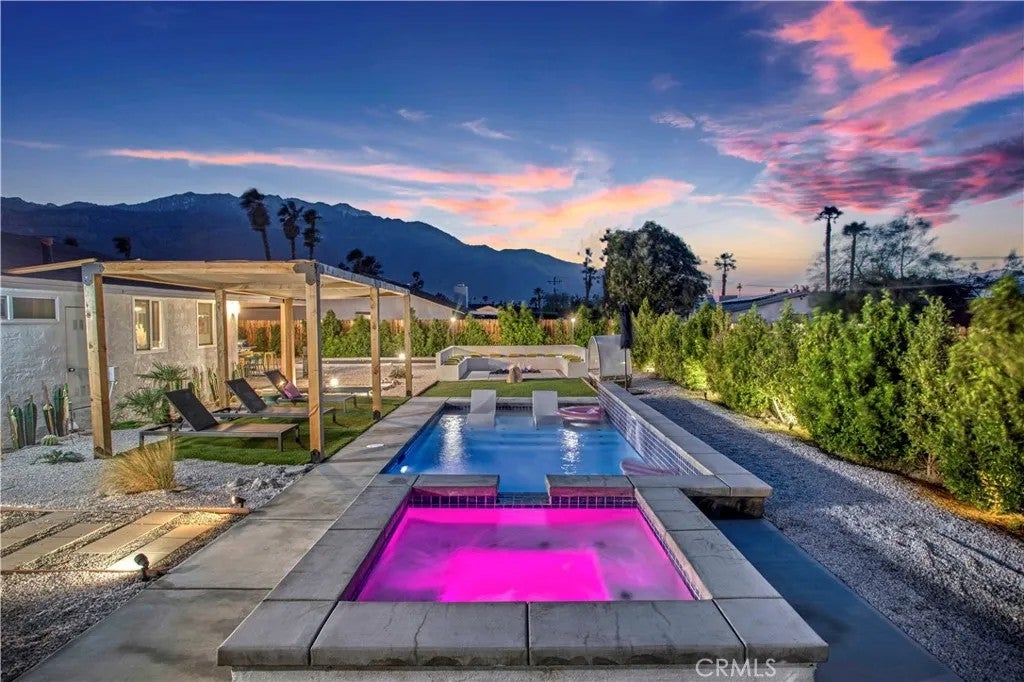 Photo of 2144 E Rogers, Palm Springs, CA 92262 (MLS # OC26027299)