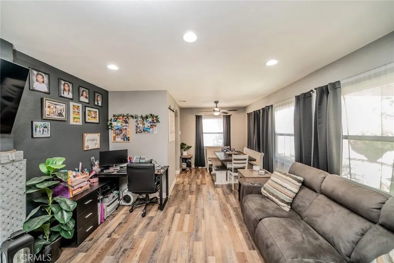 857 W 25th Street