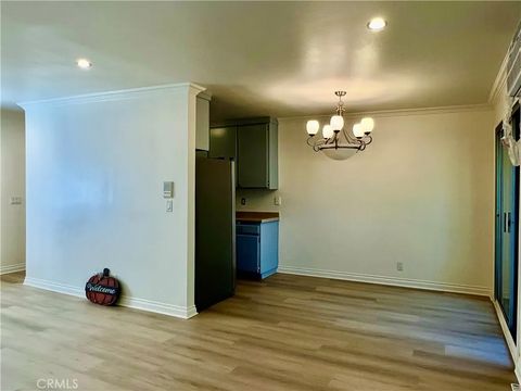 Tiny photo for 3010 Montrose Ave #33, La Crescenta, CA 91214 (MLS # SW25246444)