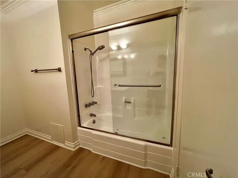 Tiny photo for 3010 Montrose Ave #33, La Crescenta, CA 91214 (MLS # SW25246444)