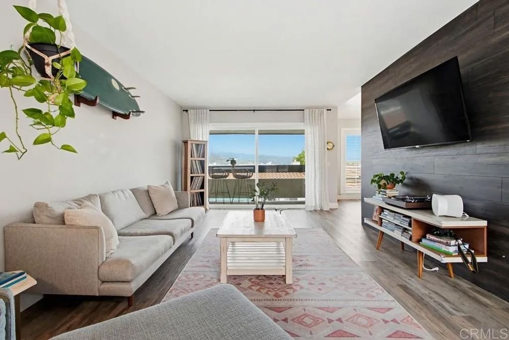 Photo of 2306 Altisma Way #215, Carlsbad, CA 92009 (MLS # NDP2601895)