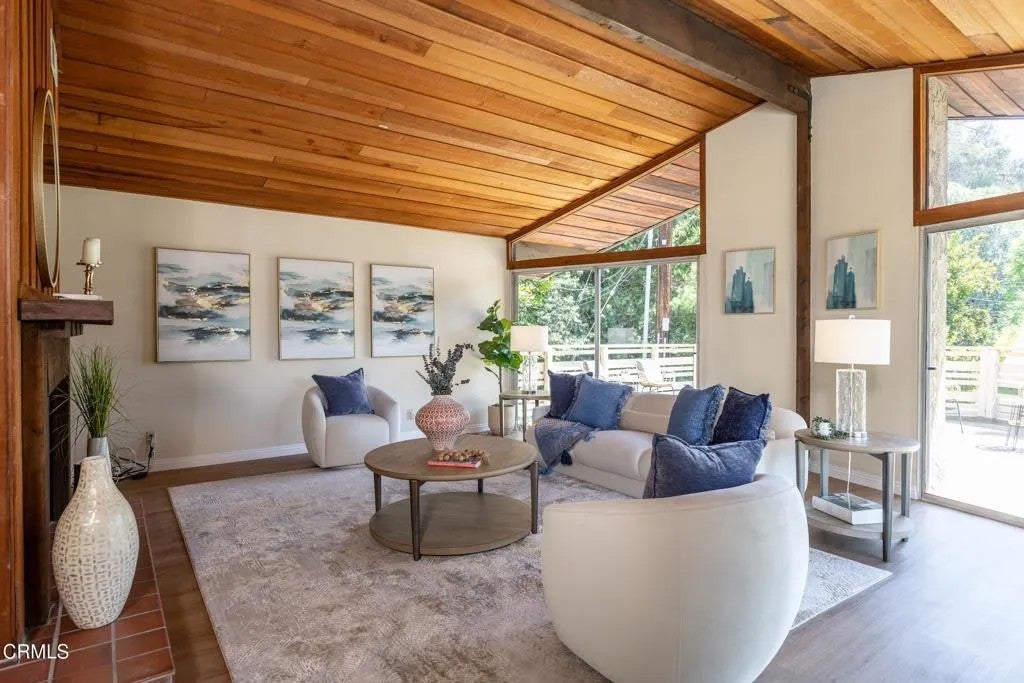 579 Laguna Road