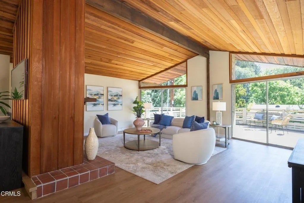 579 Laguna Road