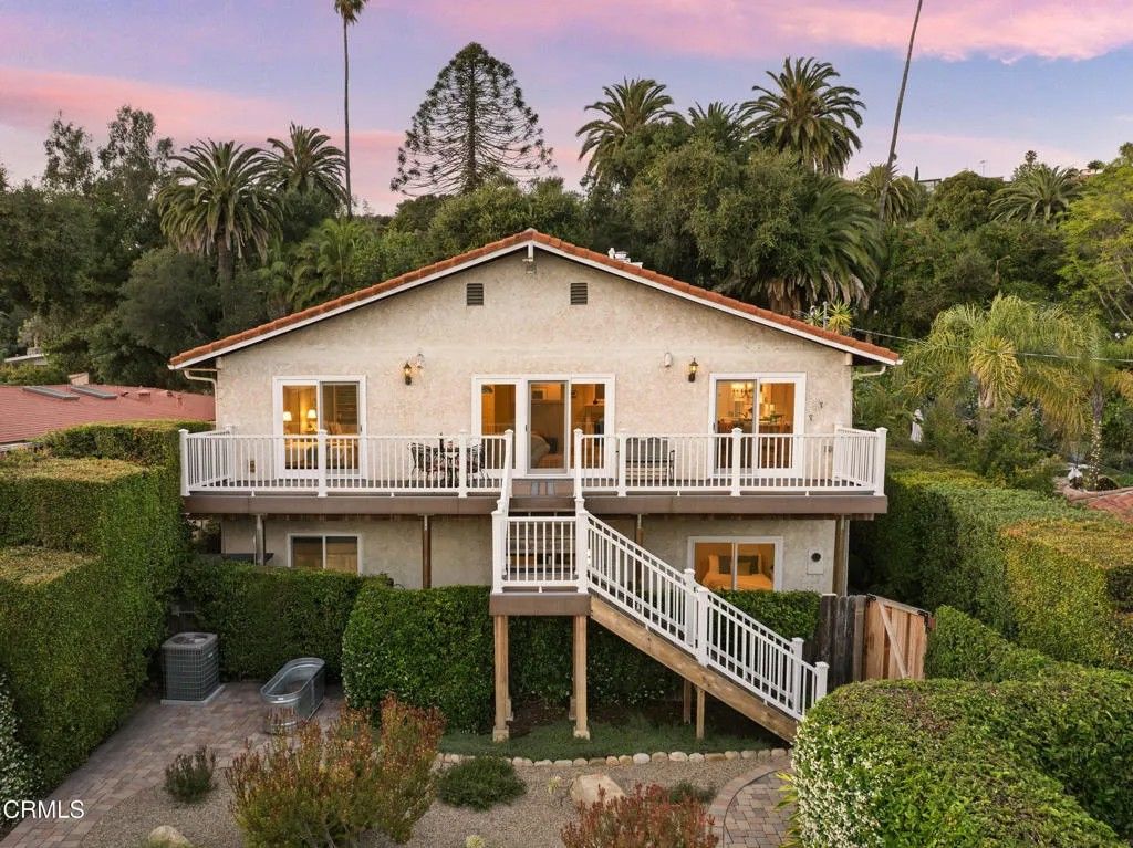 Photo of 2937 Glen Albyn Drive, Santa Barbara, CA 93105 (MLS # V1-35871)