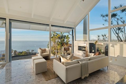 Photo of 1705 Valdes Dr, La Jolla, CA 92037 (MLS # 260005394)