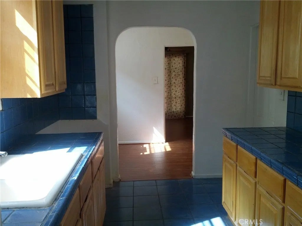 224 N Olive