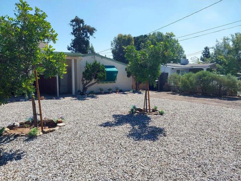 Photo of 1248 Donald Way, Escondido, CA 92027 (MLS # NDP2603638)