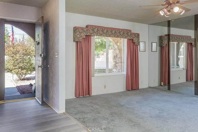 634 W Avenue J8