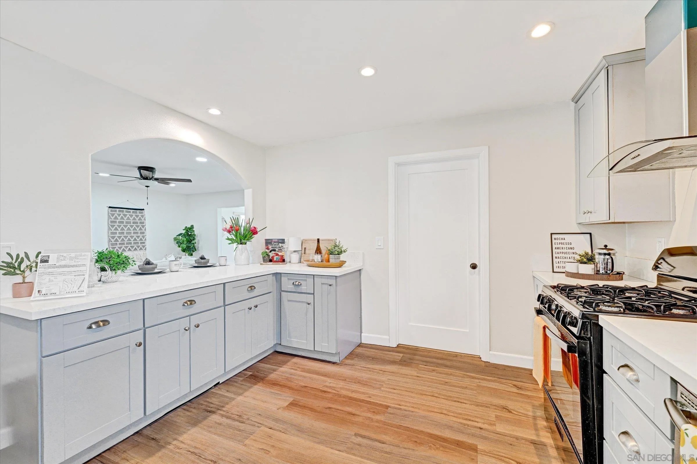 2290 Hanford Drive
