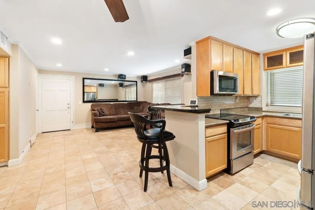 Photo of 3545 Grove St #125, Lemon Grove, CA 91945 (MLS # 250037662)