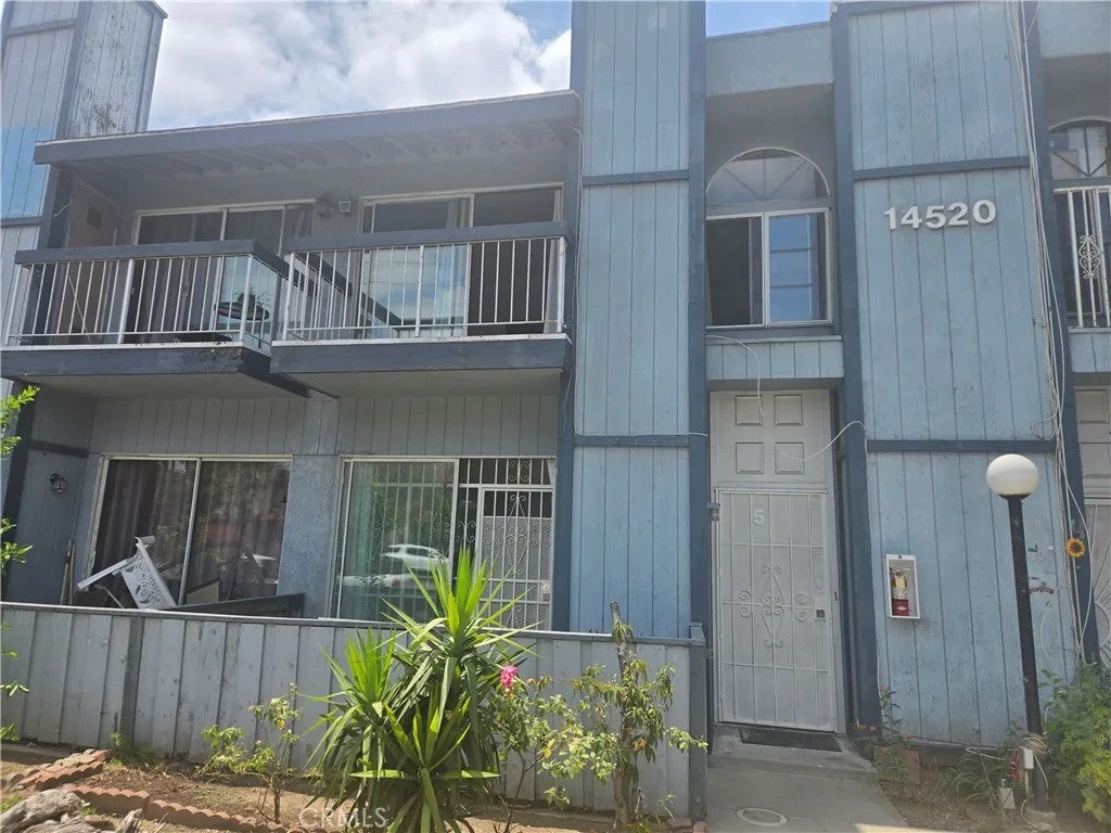 14520 Plummer 5