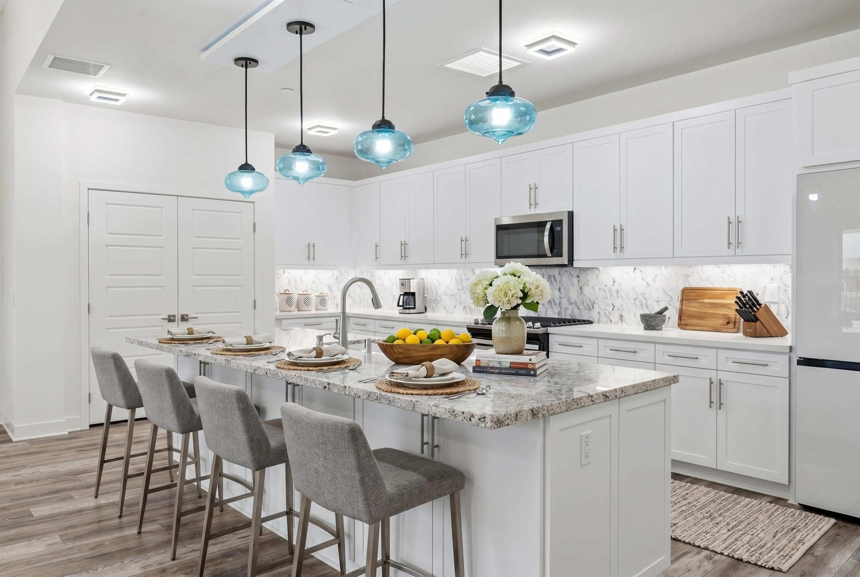8961 Trailridge