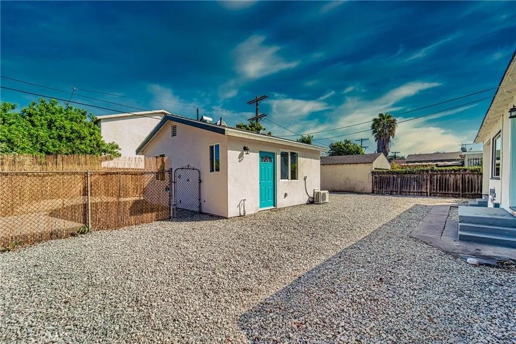 Photo of 11420 Clovis Avenue, Los Angeles, CA 90059 (MLS # MB26070580)