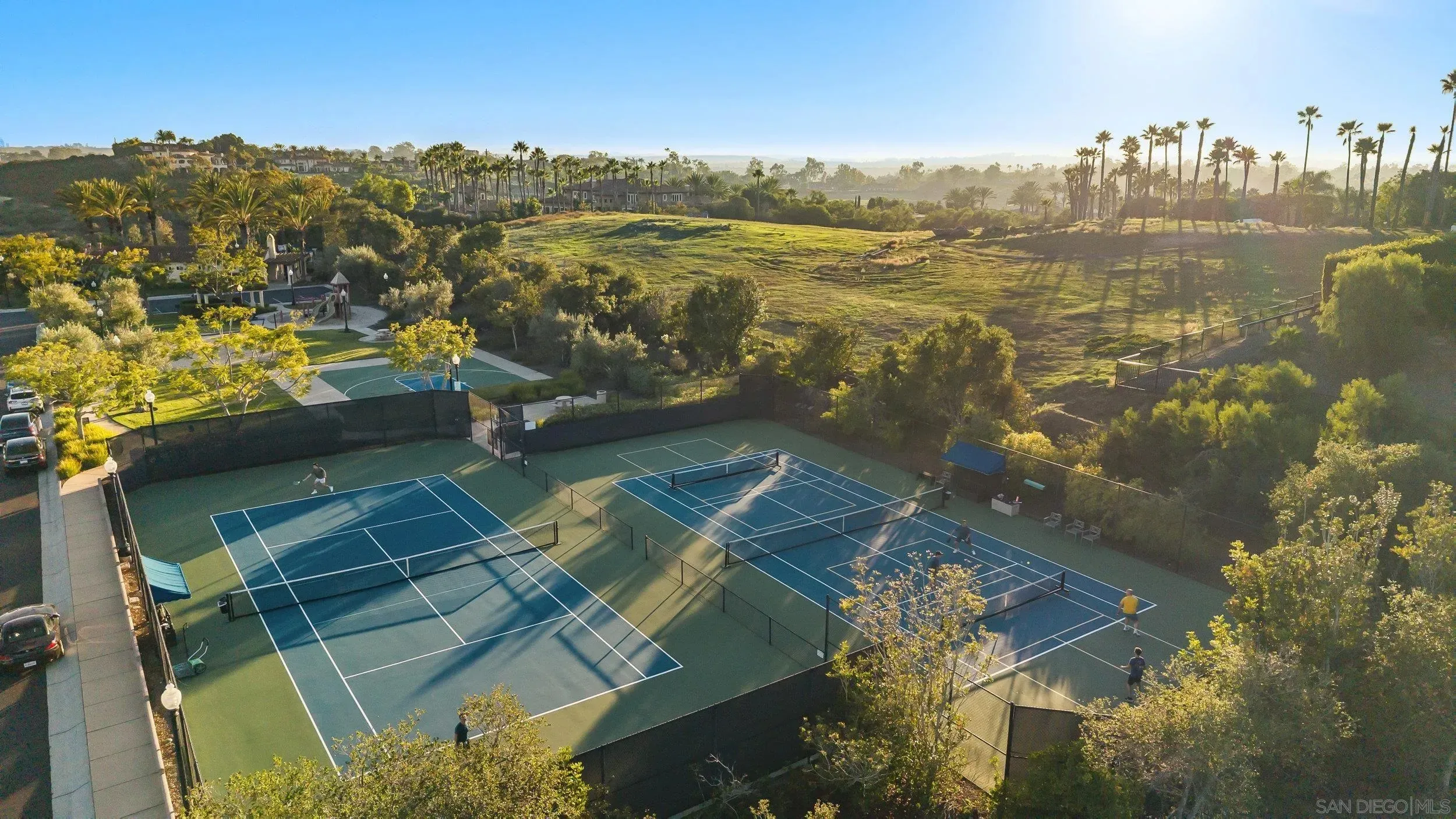 San Diego, California 92127, United States, 5 Bedrooms Bedrooms, ,4 BathroomsBathrooms,Residential,Active,249433