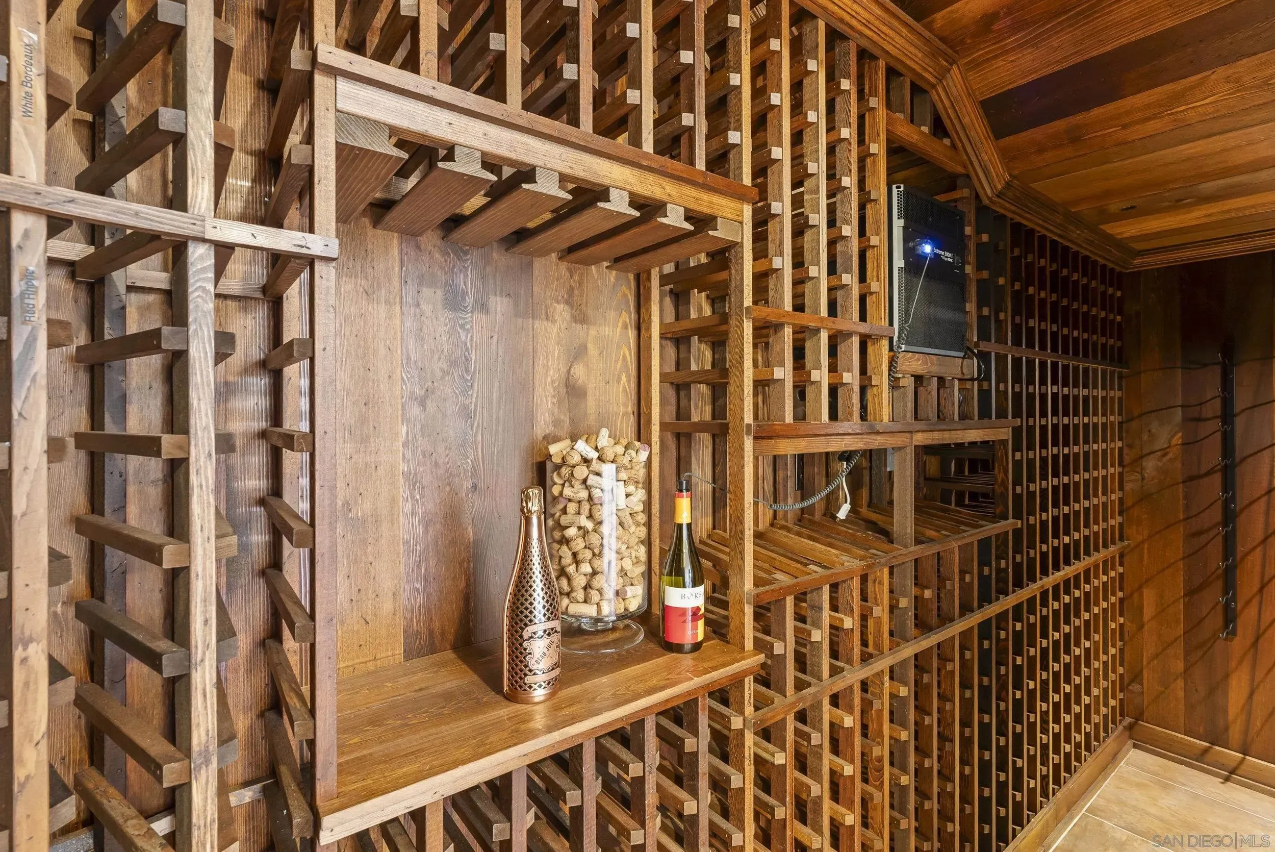 San Diego, California 92127, United States, 5 Bedrooms Bedrooms, ,4 BathroomsBathrooms,Residential,Active,249433