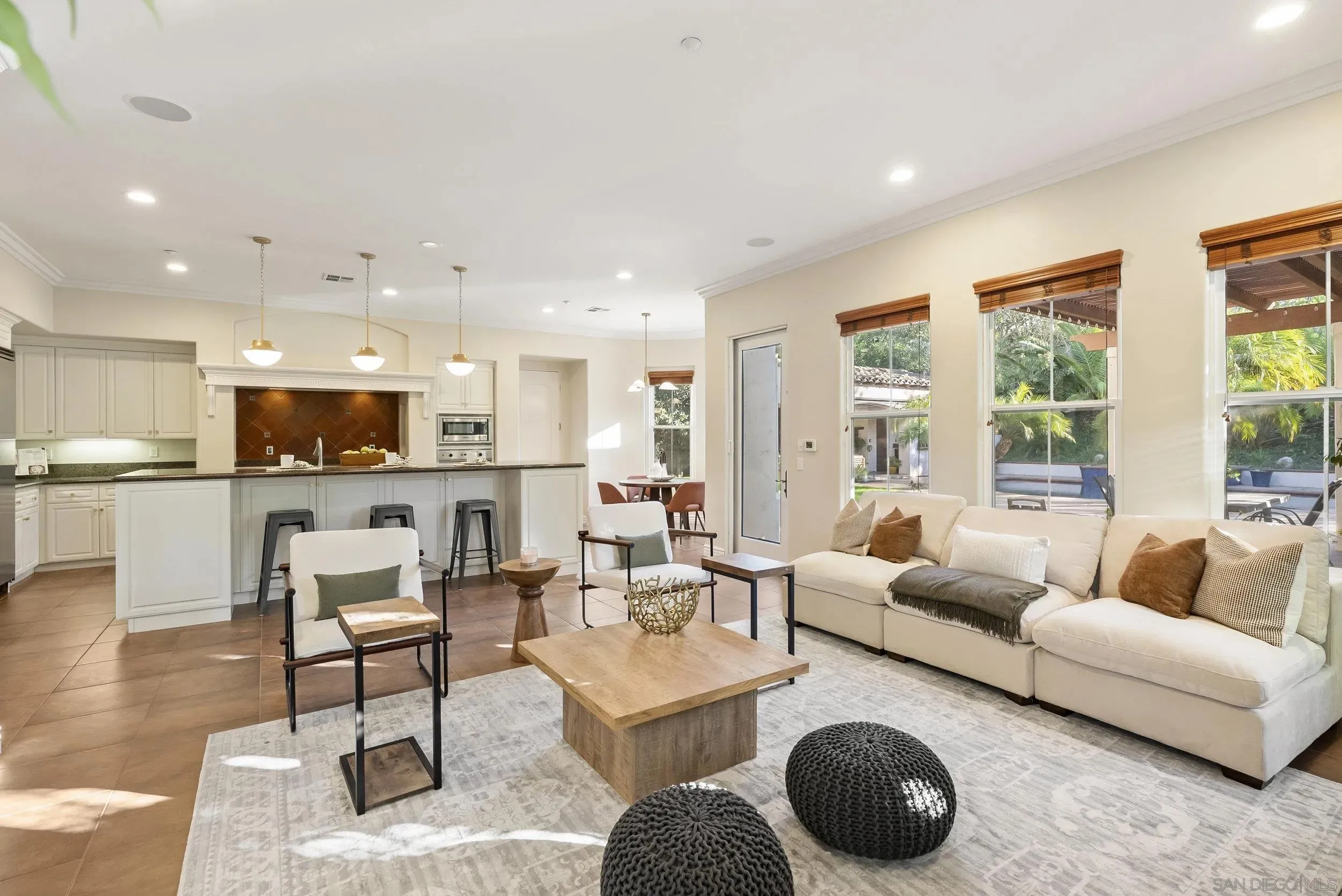 San Diego, California 92127, United States, 5 Bedrooms Bedrooms, ,4 BathroomsBathrooms,Residential,Active,249433