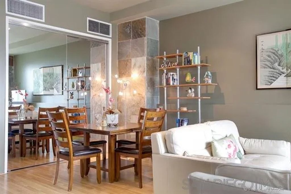 Photo of 350 W Ash St #811, San Diego, CA 92101 (MLS # 260004347)