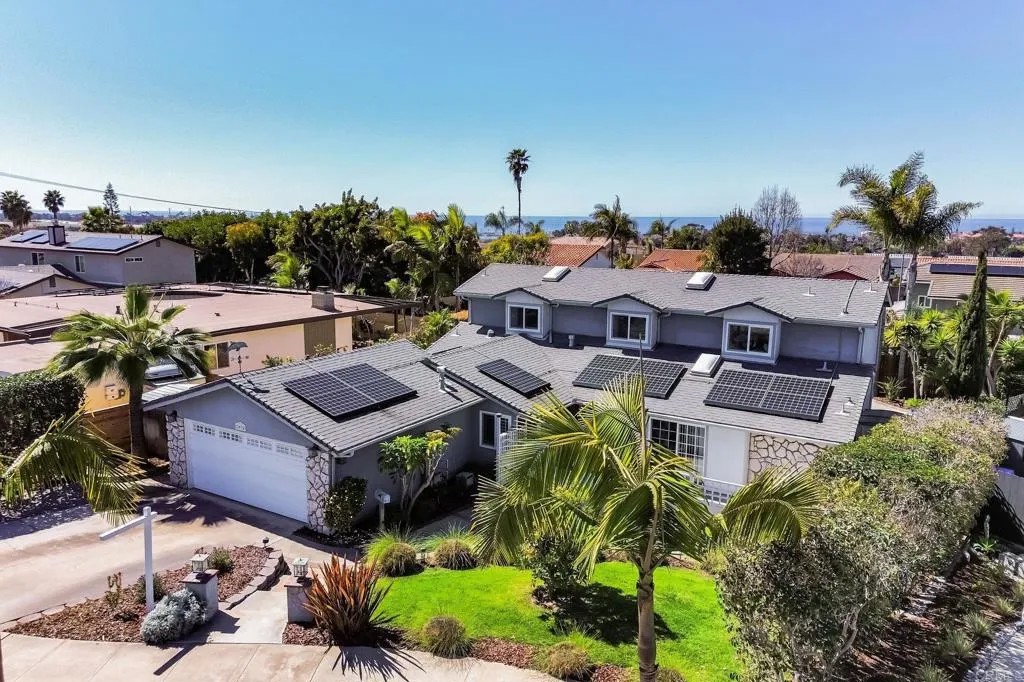 3975 Stella Maris Lane