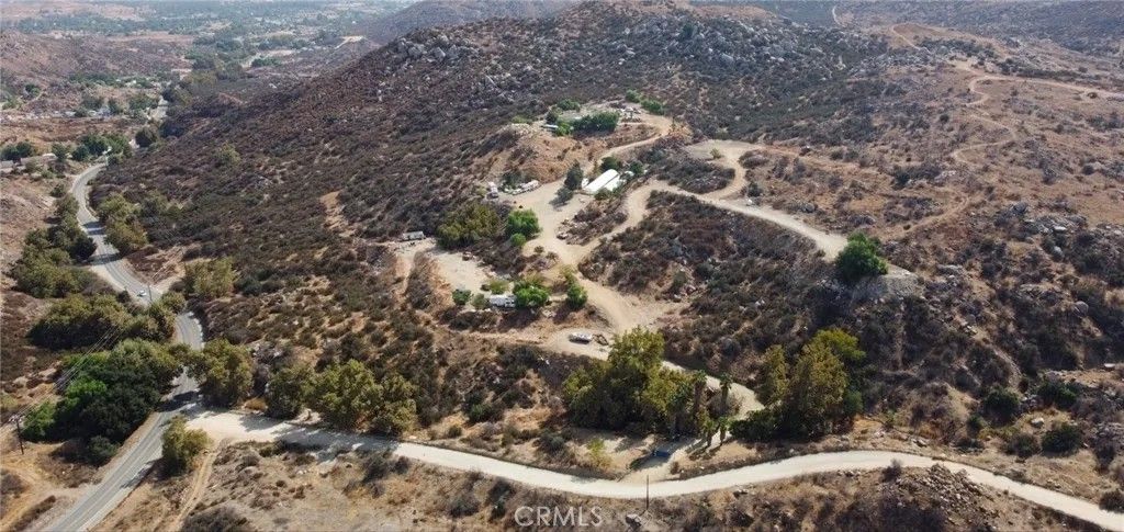 Photo of 23250 El Nido Rd, Perris, CA 92570 (MLS # IV26039679)