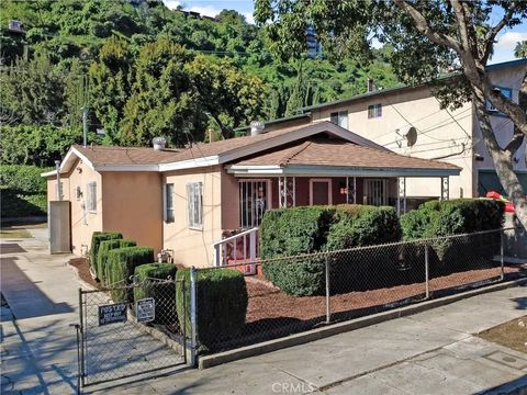 Photo of 240 N Avenue 49 Ave, Los Angeles, CA 90042 (MLS # PW26036979)