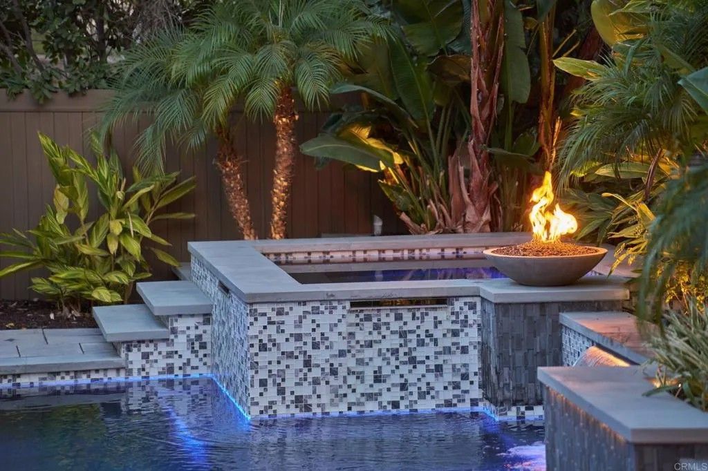 Photo of 3615 Corte Claro, Carlsbad, CA 92009 (MLS # NDP2508107)