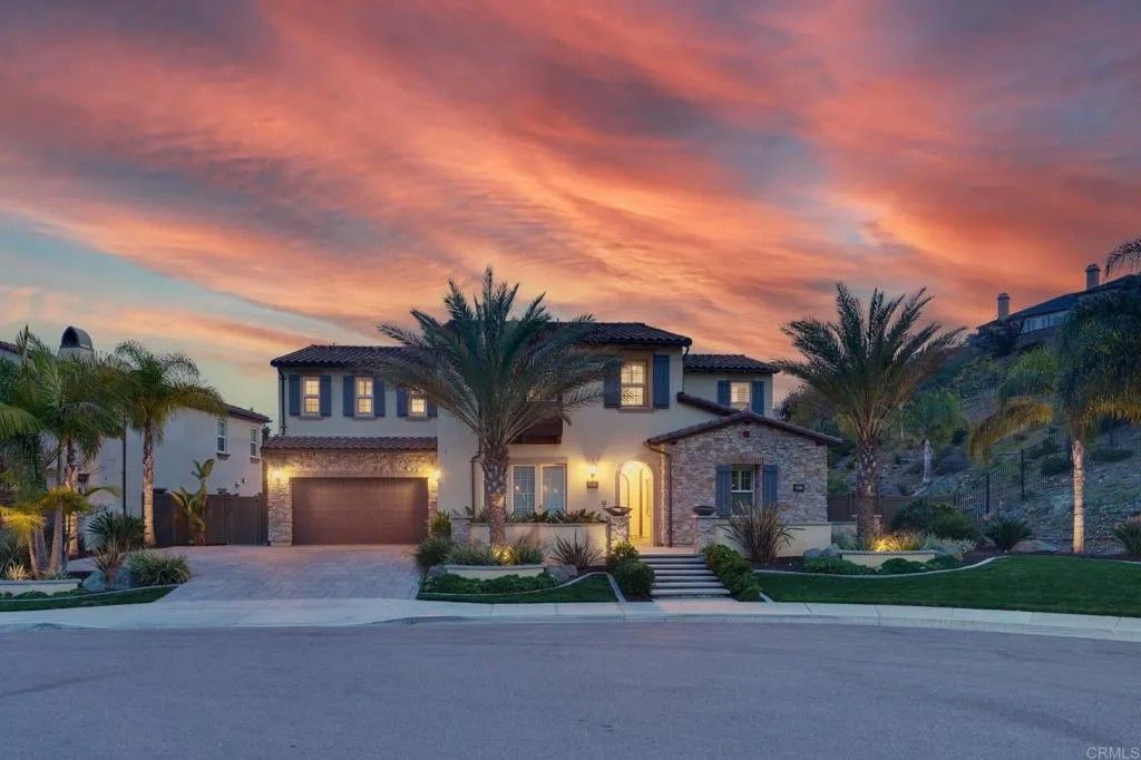 Photo of 3615 Corte Claro, Carlsbad, CA 92009 (MLS # NDP2508107)