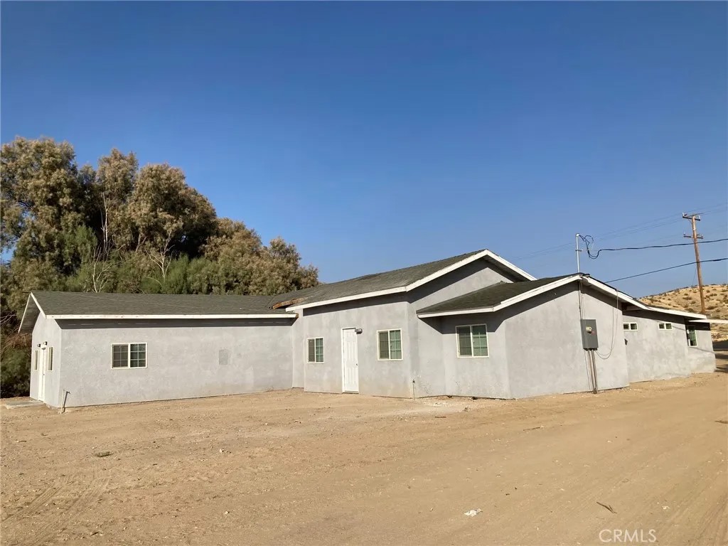 21483 Main Street