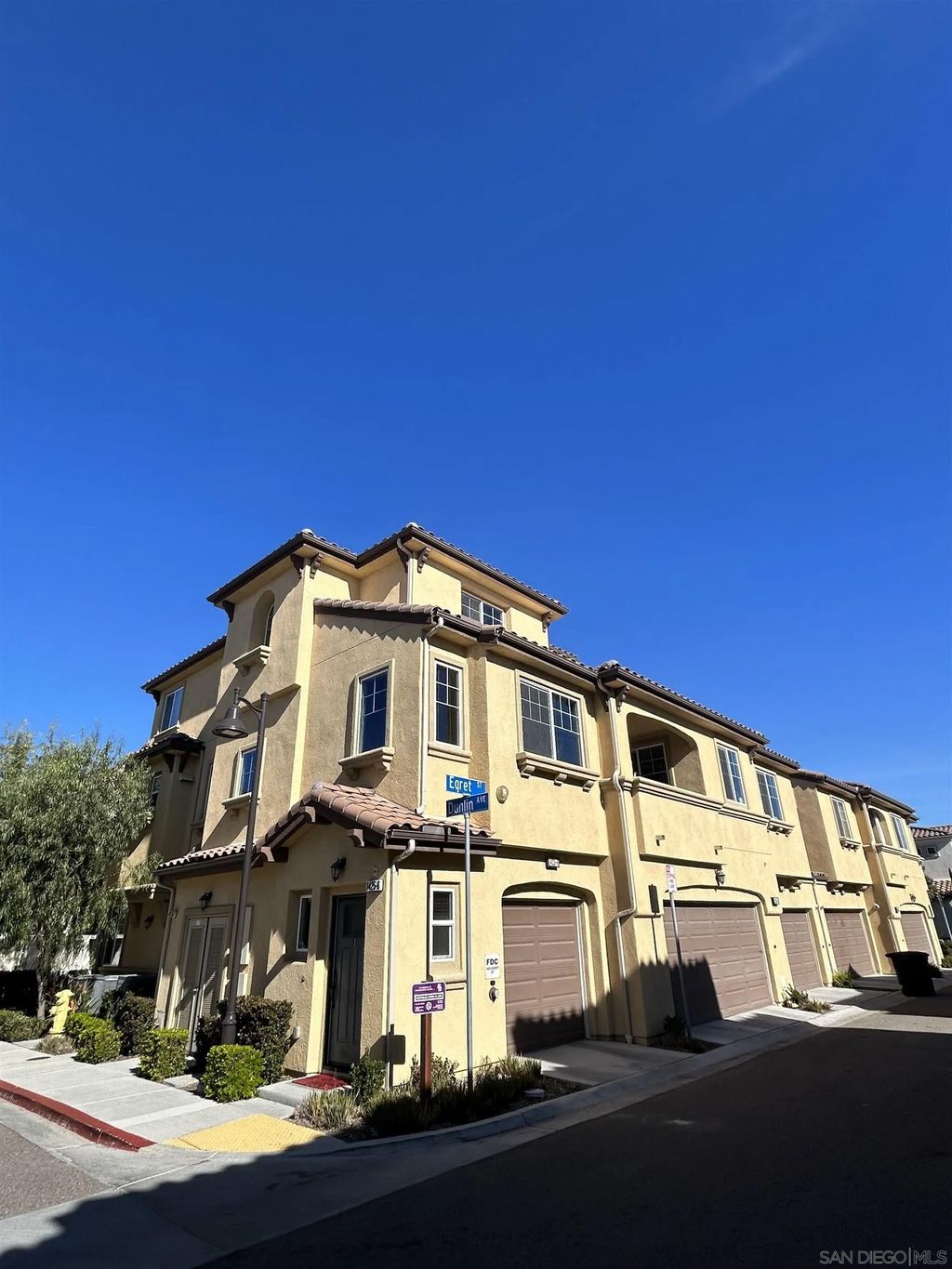 Photo of 1425 Egret St #6, Chula Vista, CA 91913 (MLS # 260003476)