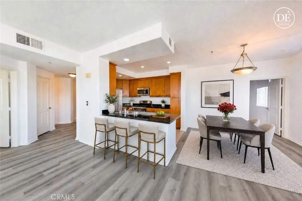 360 W Avenue 26 419