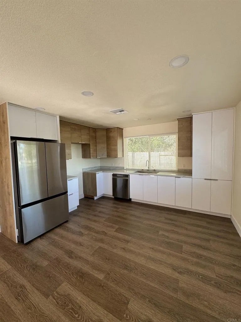 715 Alamo Lane A