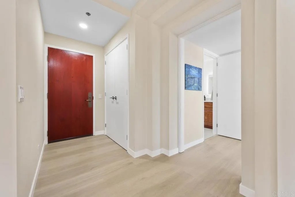 200 E Harbor Dr 2303