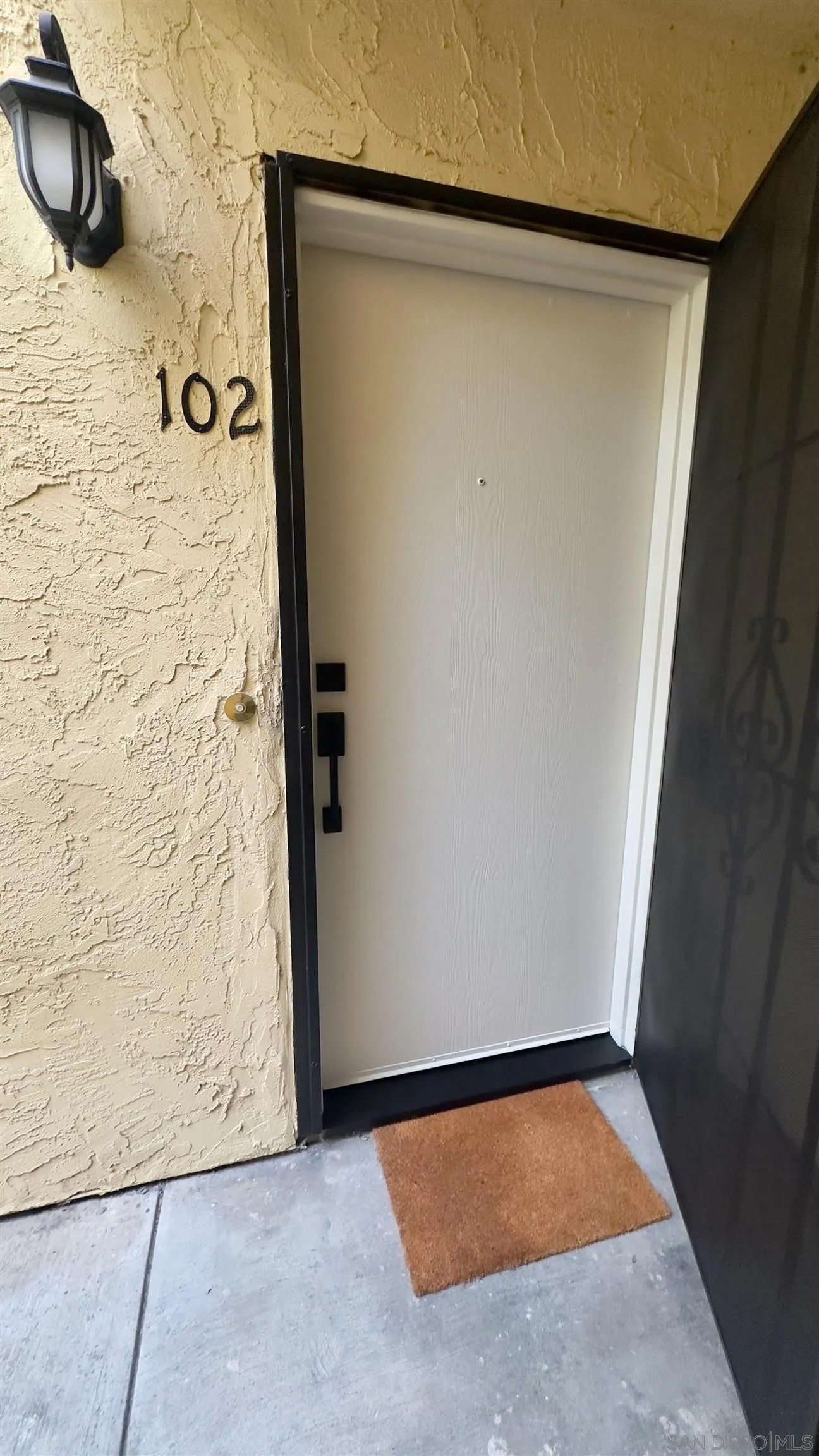 9929 Erma Rd 102