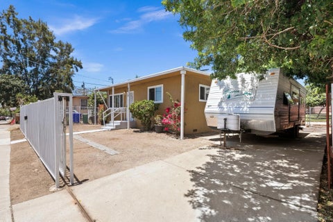 Tiny photo for 4418 Tremont St, San Diego, CA 92102 (MLS # 260016579)