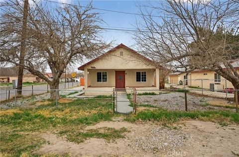 Photo of 16516 E Street, Victorville, CA 92395 (MLS # DW26034681)
